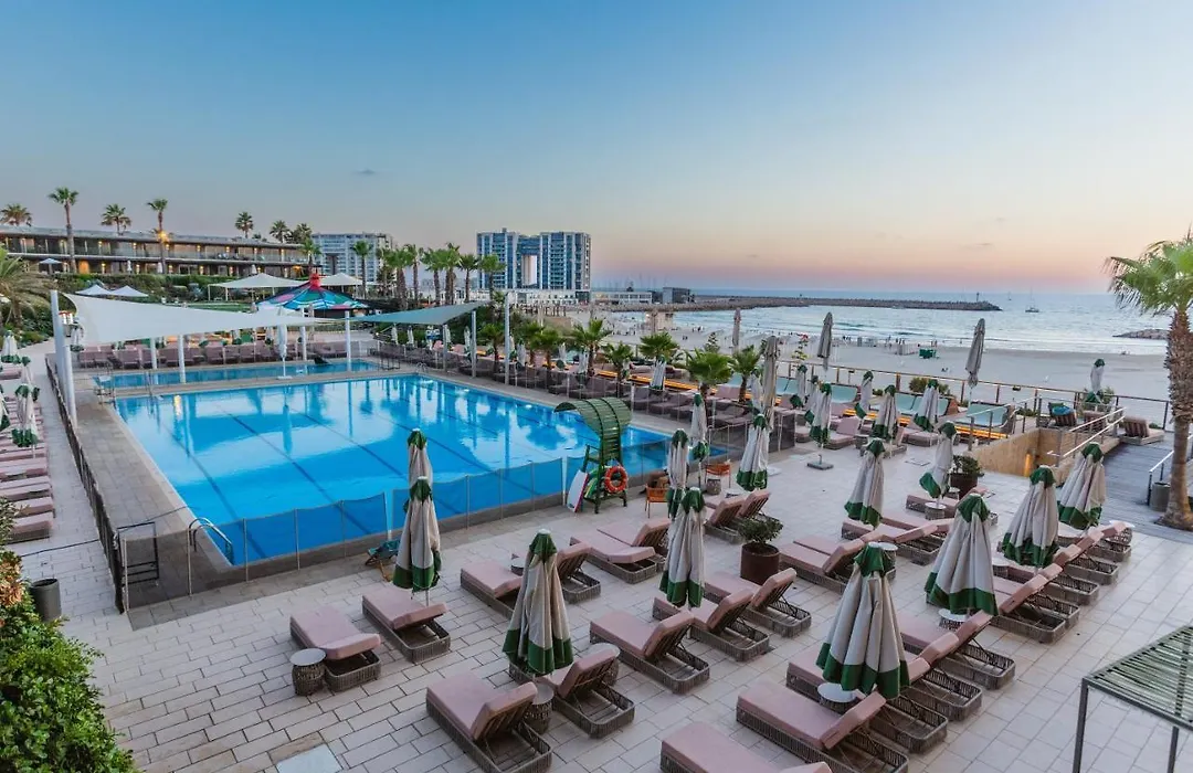 Dan Accadia Herzliya Hotel-1